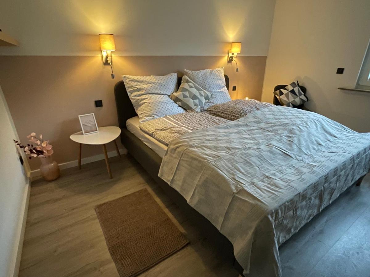 Wellnesshome Fontaneweg Mit Sauna, Terrasse Und Garten Espelkamp-Mittwald Luaran gambar